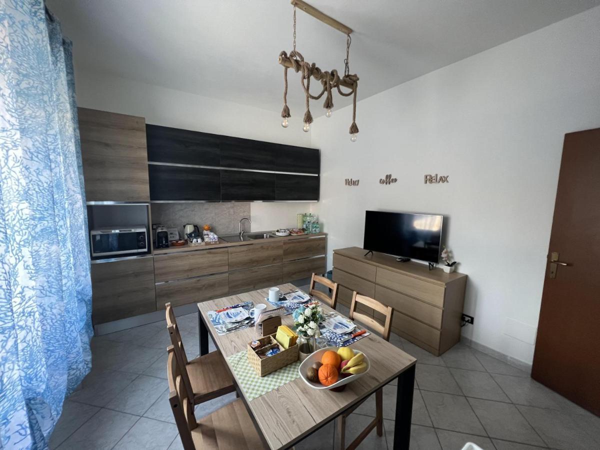 Bed And Breakfast Mare Blu Civitavecchia Exterior photo